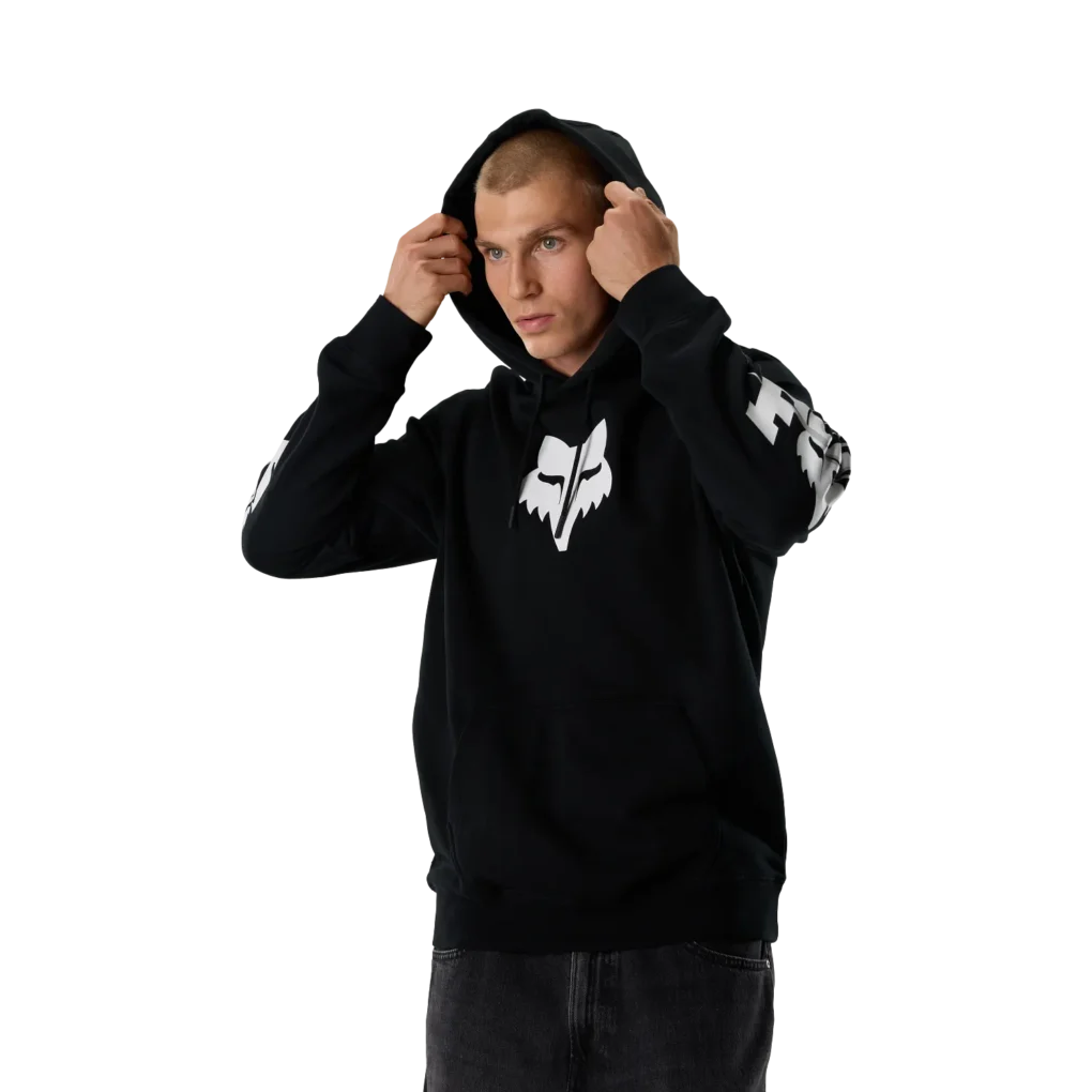 Ένα iconic hoodie της Fox αποτελεί βασικό κομμάτι στη γκαρνταρόμπα κάθε φίλου της μάρκας. Το Apex Pullover Hoodie συνδυάζει χαρακτηριστικό Fox στυλ, άνεση και ζεστασιά, αποτελώντας μια ιδανική επιλογή για την καθημερινότητα.