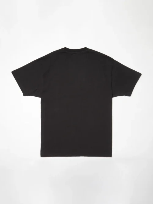 Το Volcom Stone LSE SST είναι ένα ανδρικό κοντομάνικο T-shirt με loose fit εφαρμογή, ιδανικό για άνετες καθημερινές και streetwear εμφανίσεις.