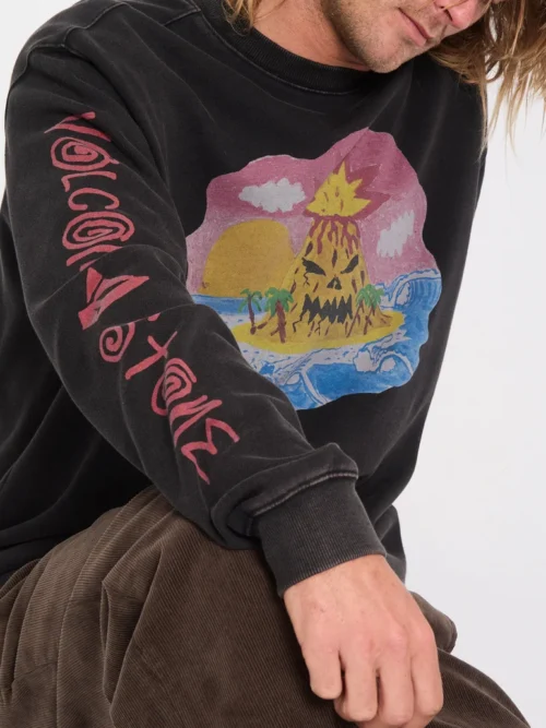 Το Volcom FA Ozzy Crew είναι ένα ανδρικό fleece sweatshirt με classic fit εφαρμογή, σχεδιασμένο για άνεση και ξεχωριστό streetwear χαρακτήρα.