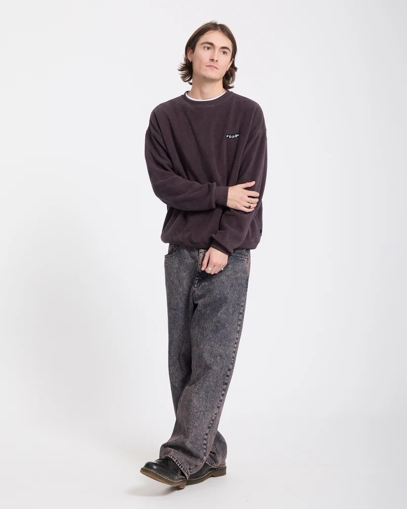 Το Volcom Too Kool LSE Crew είναι ένα ανδρικό polar fleece sweatshirt με loose fit εφαρμογή, ιδανικό για τις πιο δροσερές ημέρες