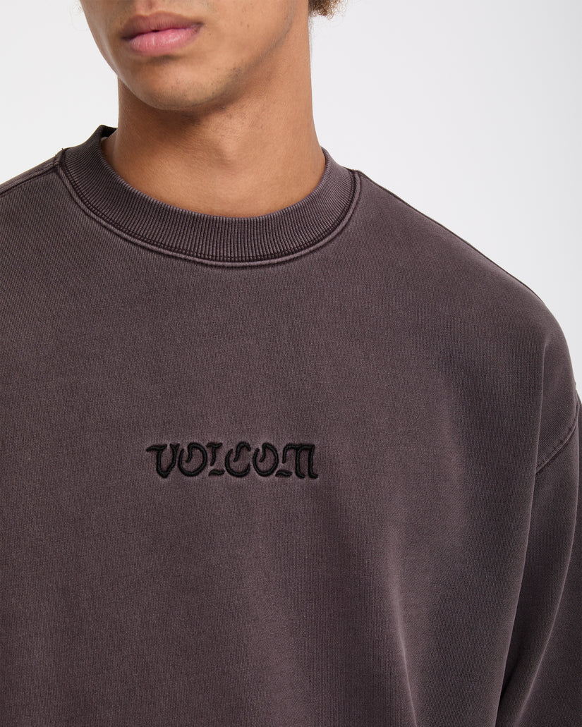 Το Volcom Big Stone Crew είναι ένα ανδρικό fleece sweatshirt με loose fit εφαρμογή, ιδανικό για άνετες καθημερινές και streetwear εμφανίσεις.
