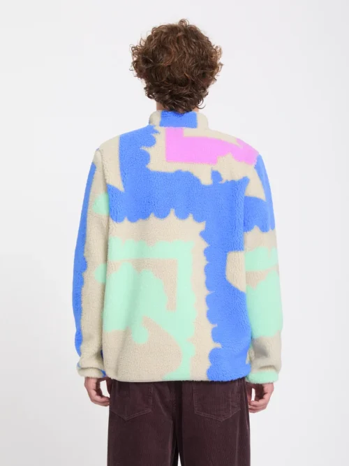 Το Volcom FA Carrau Fuzzar Zip είναι ένα ανδρικό Sherpa jacket με custom fit εφαρμογή, ιδανικό για τις πιο κρύες ημέρες και για outdoor εμφανίσεις με ξεχωριστό στυλ.