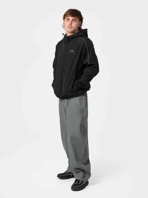 Rusty – Scyther Rain Jacket Αδιάβροχο jacket R2K γραμμής, σχεδιασμένο για προστασία από τη βροχή και άνεση στην καθημερινή χρήση.
