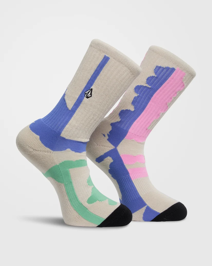 Οι Volcom Print Mixer Socks 3PK είναι ένα σετ από 3 ζευγάρια ανδρικές ψηλές crew κάλτσες, σχεδιασμένες για άνεση και σταθερή εφαρμογή