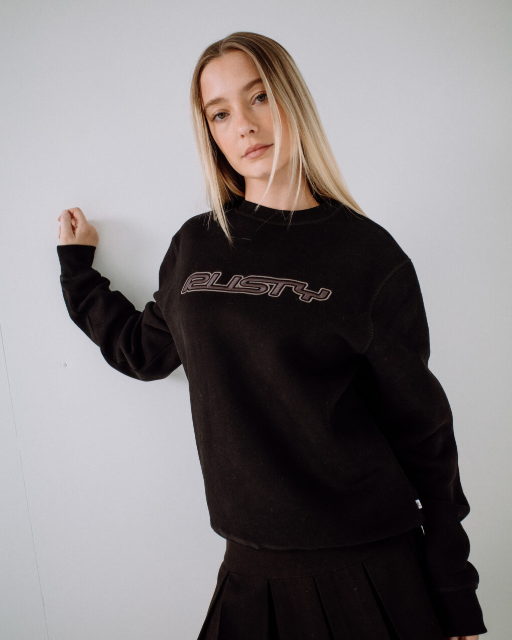 R Essential Oversized Crew Fleece