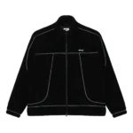 Το OBEY Axis Sherpa Jacket είναι ένα απαραίτητο jacket για τις φθινοπωρινές και πιο κρύες ημέρες, με relaxed fit εφαρμογή και minimal streetwear αισθητική.