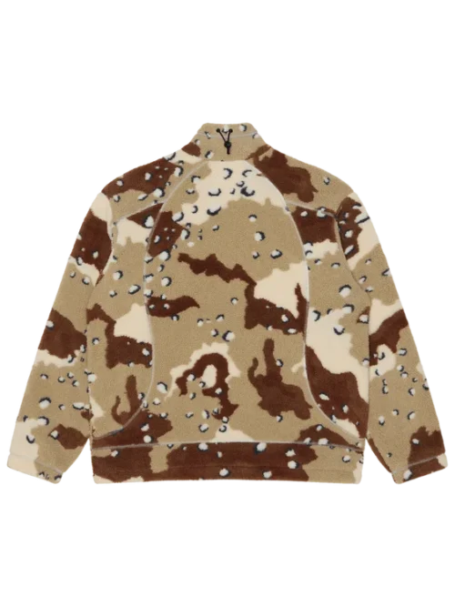 Το OBEY Axis Sherpa Jacket είναι ένα ζεστό και άνετο jacket με loose/relaxed fit εφαρμογή και χαρακτηριστικό Desert Camo μοτίβο.