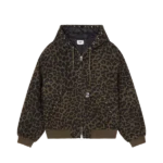 Το OBEY Studded Zip Up Jacket είναι ένα ιδιαίτερο denim jacket με έντονο streetwear χαρακτήρα.