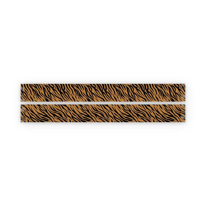 10059462tigrrrrscarfmulticolor1jpg-22693 Το TIGRRRR Scarf είναι ένα πολύχρωμο κασκόλ με το ιδιαίτερο TIGRRRR artwork του γνωστού καλλιτέχνη McBess. Ένα statement streetwear αξεσουάρ που ξεχωρίζει χάρη στο χαρακτηριστικό εικαστικό του design.