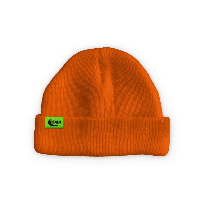 101051118green-death-sailorsailor-beaniesignal-orange1jpg-25681 Το Green Death Sailor Beanie σε έντονο πορτοκαλί χρώμα (Signal Orange) ξεχωρίζει με το ιδιαίτερο Green Death Sailor artwork του γνωστού καλλιτέχνη McBess.
