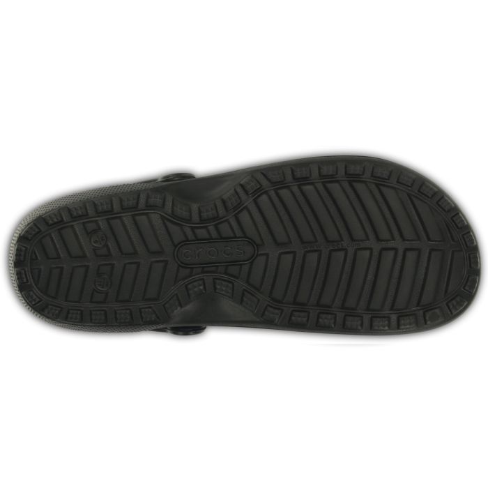 Η αγαπημένη άνεση των Crocs Classic Clog αποκτά μια πιο ζεστή εκδοχή, ιδανική για όλη τη χειμερινή σεζόν. Τα Classic Lined Clog διαθέτουν μαλακό, χνουδωτό εσωτερικό που προσφέρει επιπλέον ζεστασιά και άνεση, είτε βρίσκεστε στο σπίτι είτε σε εξωτερικούς χώρους.