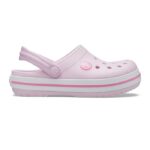 Το αυθεντικό Crocband Clog επιστρέφει σε μια παιδική εκδοχή που συνδυάζει ευελιξία, άνεση και αθλητικό στιλ. Εύκολο στο φόρεμα και την αφαίρεση, αποτελεί μια πρακτική επιλογή για την καθημερινότητα των παιδιών, από τις πρώτες τους δραστηριότητες μέχρι τις πιο έντονες περιπέτειες.