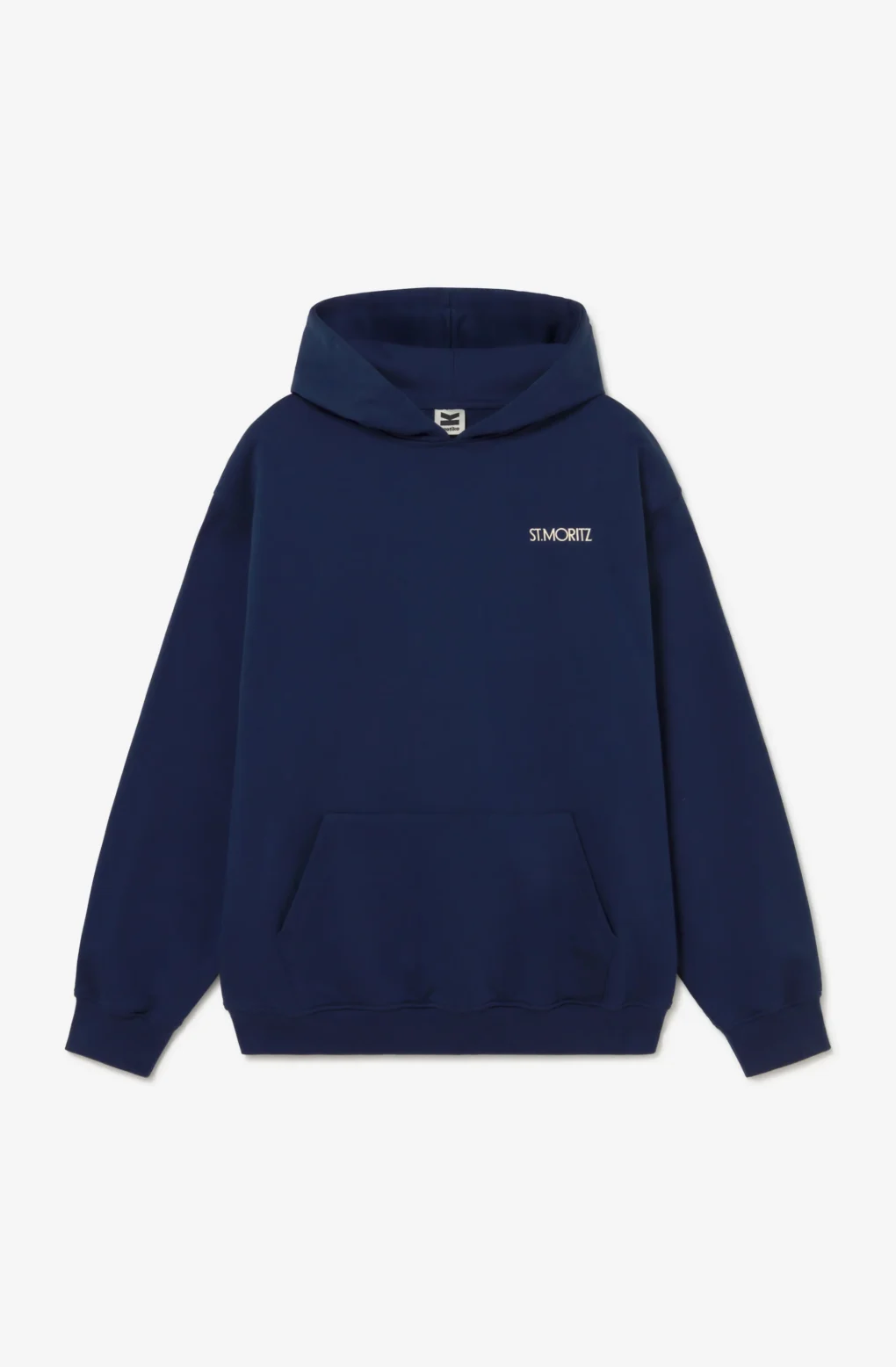 AT027-01-G002_1 Ανανεώστε τις casual εμφανίσεις σας με το oversized φούτερ Snow Cocktail της KAOTIKO σε μπλε απόχρωση.