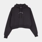 Το Chrome Flower Stack Hoodie είναι φούτερ με κουκούλα σε μοντέρνα boxy και cropped γραμμή.