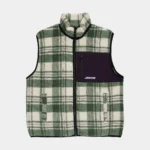 Το Santa Cruz Freestyle Vest συνδυάζει ζεστασιά, άνεση και αυθεντικό streetwear στυλ.