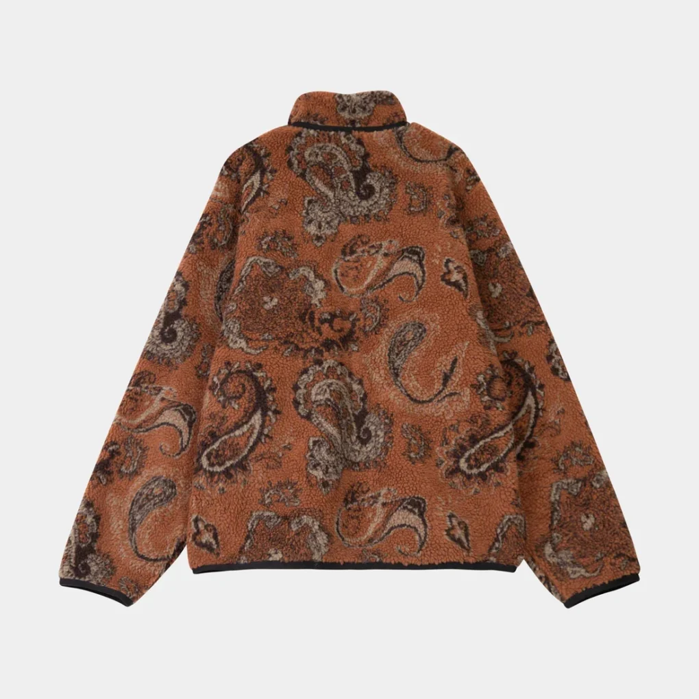 Το Santa Cruz Freestyle Jacket συνδυάζει ζεστασιά, άνεση και αυθεντικό streetwear στυλ.