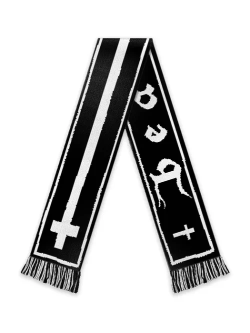 Το Evil Stuff Scarf είναι ένα πολύχρωμο κασκόλ με το χαρακτηριστικό Evil Stuff artwork του γνωστού καλλιτέχνη McBess. Ένα ιδιαίτερο streetwear αξεσουάρ που προσθέτει ξεχωριστό χαρακτήρα σε κάθε εμφάνιση.
