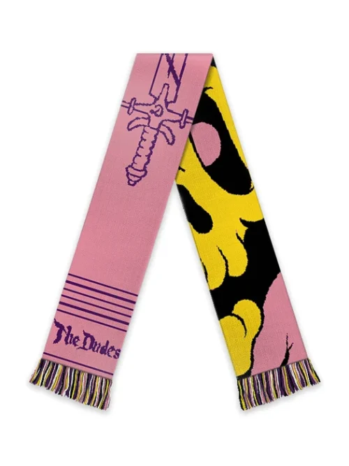 Το Fan Scarf είναι ένα πολύχρωμο κασκόλ με το χαρακτηριστικό Fan artwork του γνωστού καλλιτέχνη McBess. Ένα ξεχωριστό streetwear αξεσουάρ που συνδυάζει έντονη αισθητική, άνεση και πρακτικότητα.