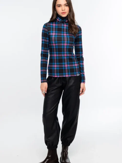 Peace & Chaos Preppy Top - Image 4
